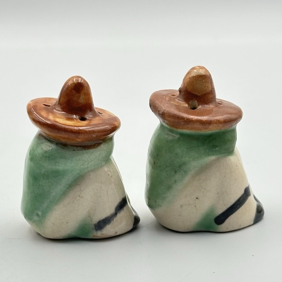 Vintage Sleeping Mexican Men‎ Sombrero Salt and Pepper Shakers - Picture 3 of 7